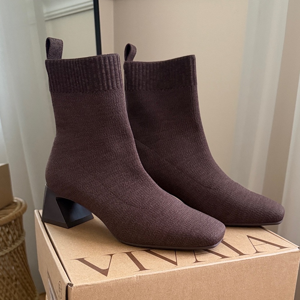 Vivaia Stretch-Knit Ankle Boots in Dark Brown - Picture 2 of 9